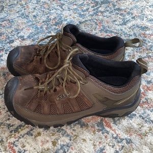 Keen shoes